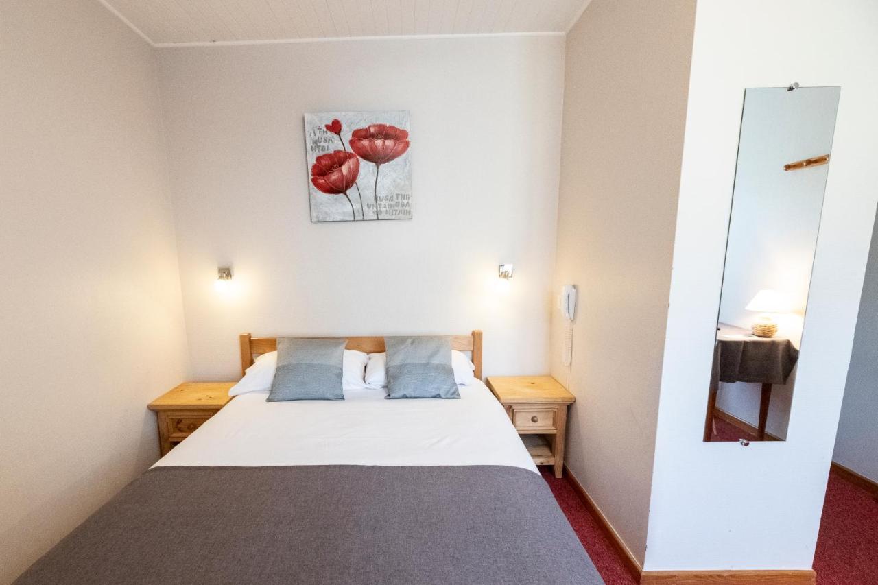 Hotel Restaurant Le Centre Lélex Εξωτερικό φωτογραφία