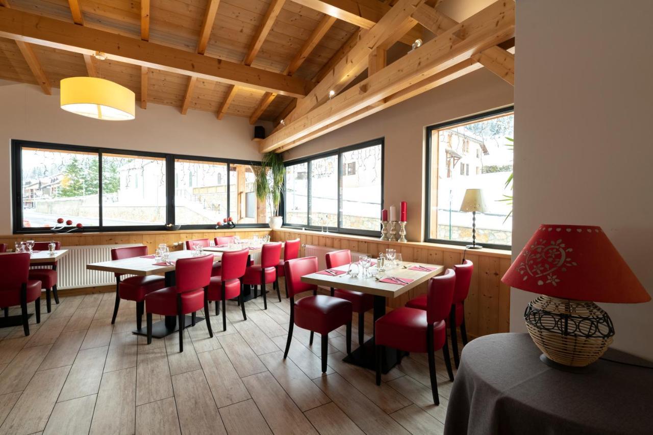 Hotel Restaurant Le Centre Lélex Εξωτερικό φωτογραφία